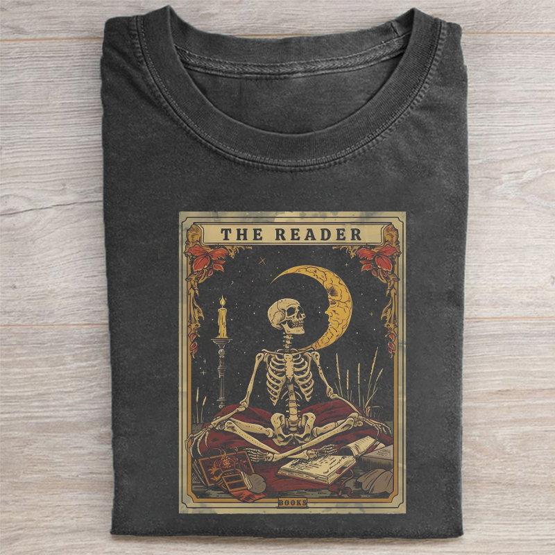 The Reader Tarot Card T-shirt