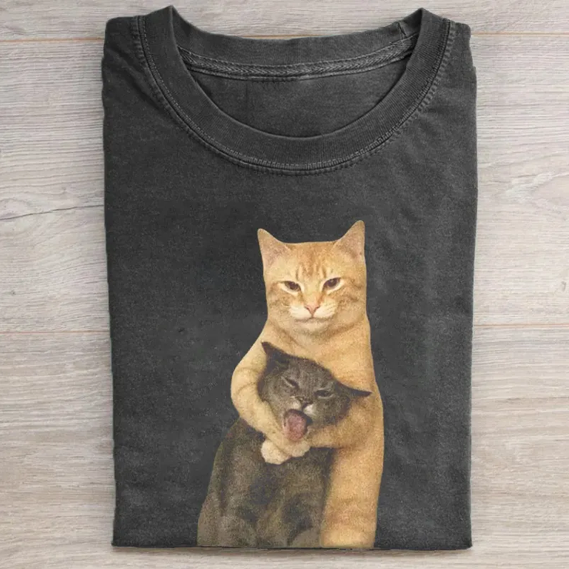 Funny Hugging Cats Vintage T-shirt